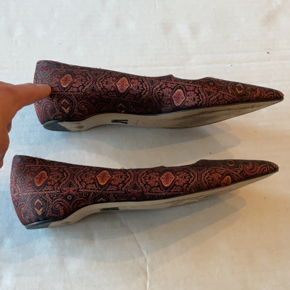 Paul Andrew tapestry pointed toe flats Size 7 EU 37 - Picture 4 of 9